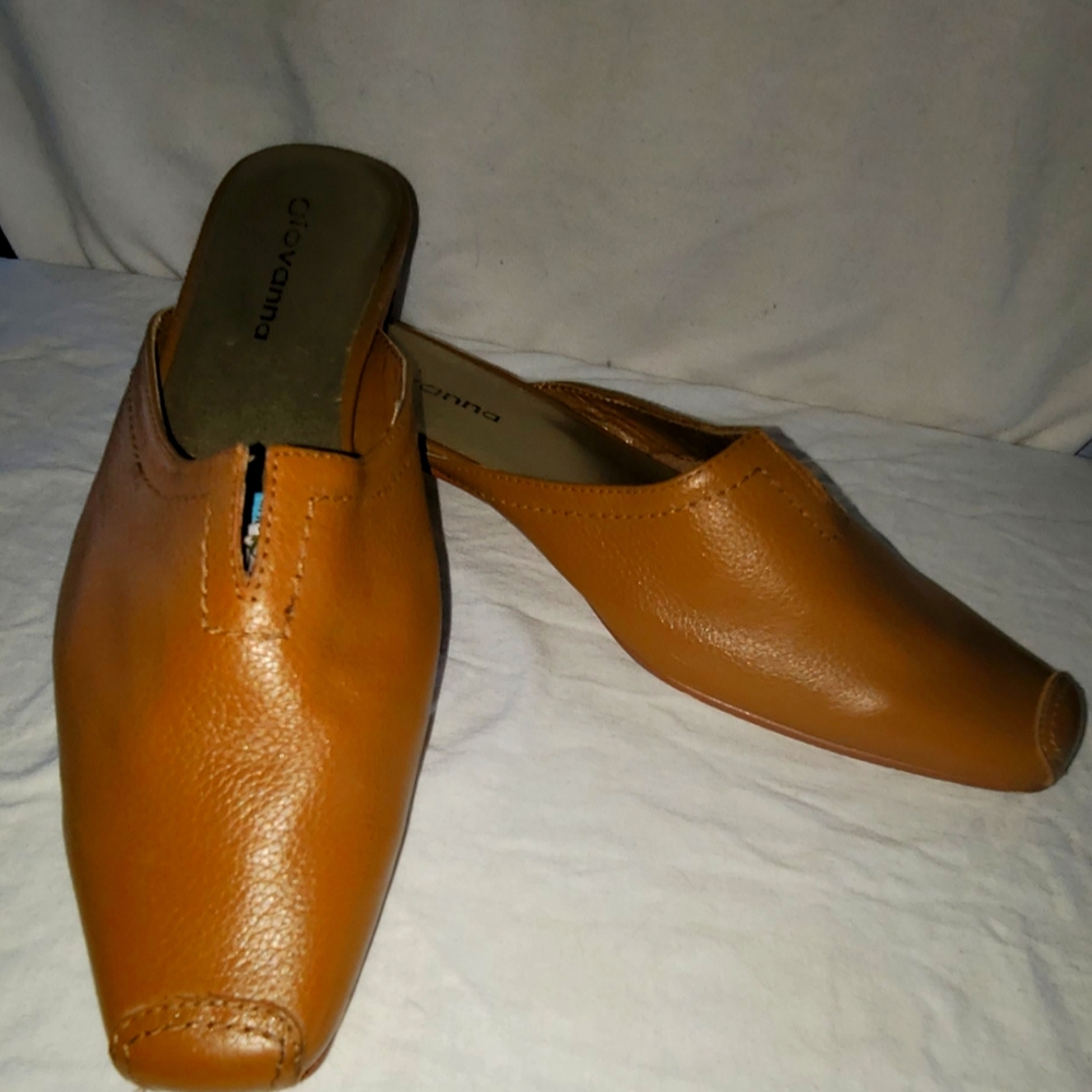 Women shoe's